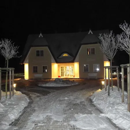 Ostsee Strandvilla Silvia Lobbe